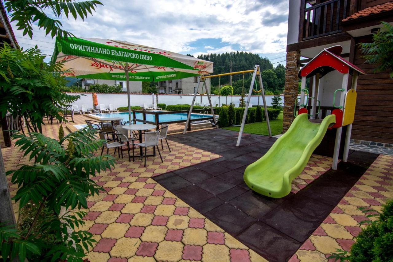 Veykata Resort & Spa Chakalarovo Ngoại thất bức ảnh